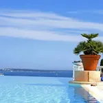 شقة Standing, Magnifique Piscine, Parking, Proche Plages *