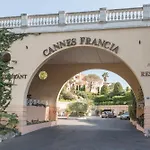 Standing, Magnifique Piscine, Parking, Proche Plages شقة كان