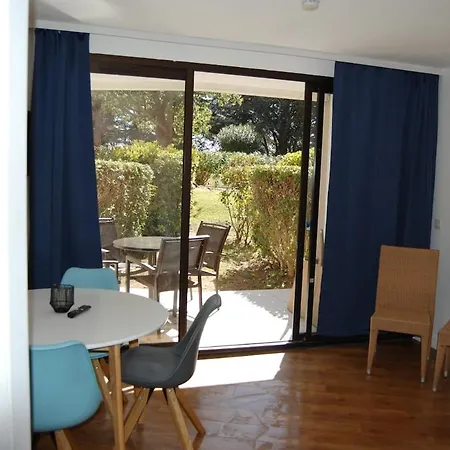 Daire Standing, Magnifique Piscine, Parking, Proche Plages *